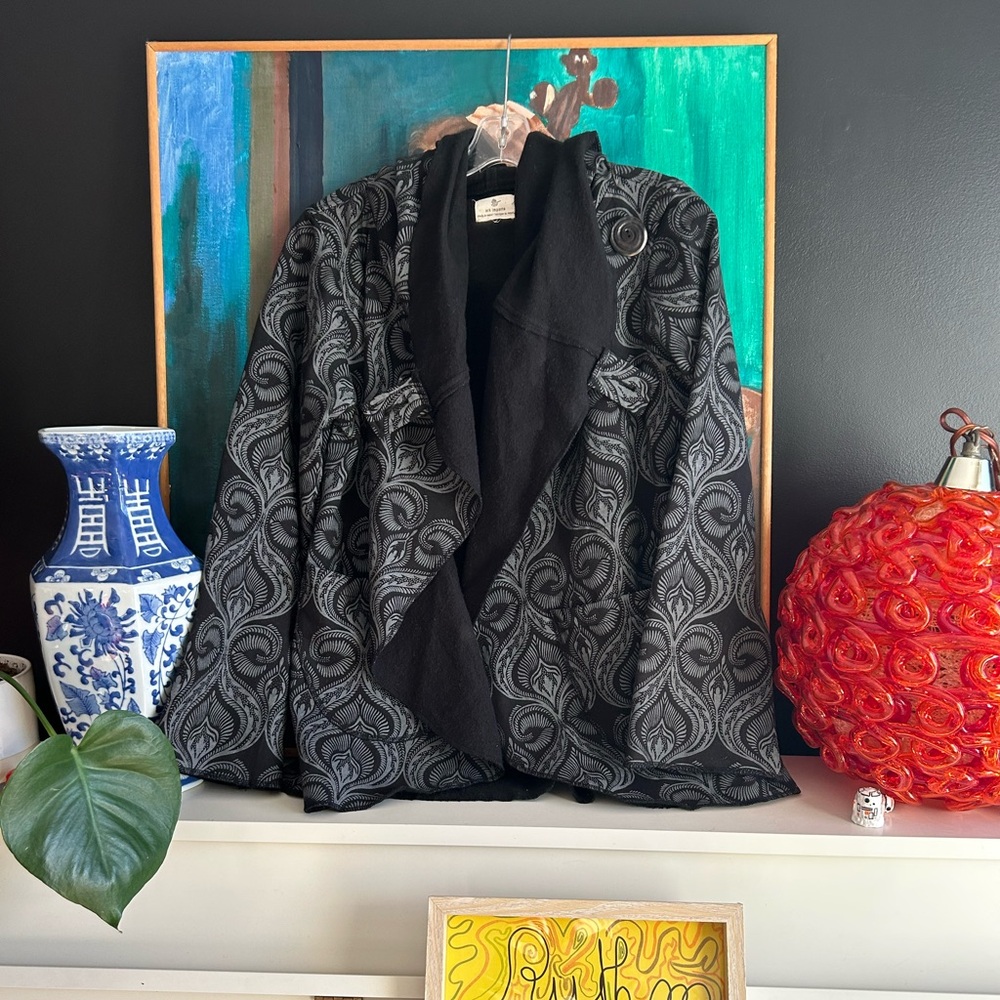 ARK IMPORTS - Hooded Fleece Wrap Style Jacket